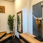 Acsa 호텔