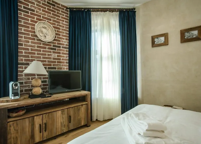 Acsa מלון קריובה